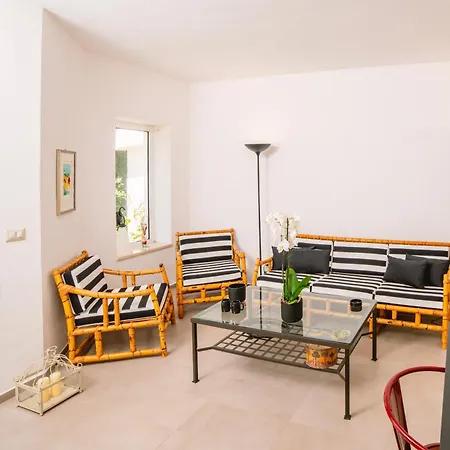 Dimore Acquasale- Sea View Apartman *