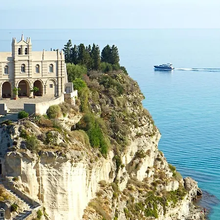 Dimore Acquasale- Sea View Daire Capo Vaticano