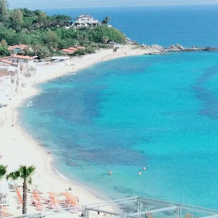 Dimore Acquasale- Sea View Apartmán