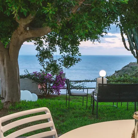 아파트 Dimore Acquasale- Sea View 카포바티카노