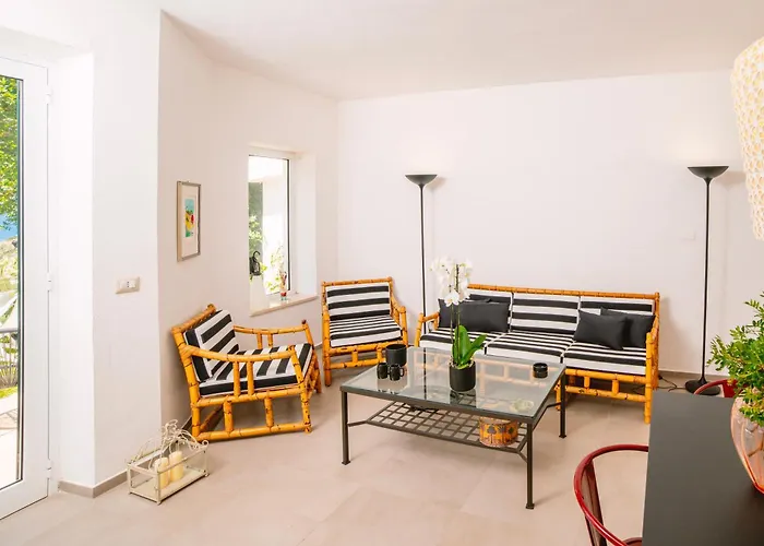 Dimore Acquasale- Sea View Apartamento *